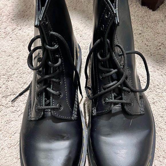 Dr Marten Men’s Size 12 Black - Picture 1 of 4